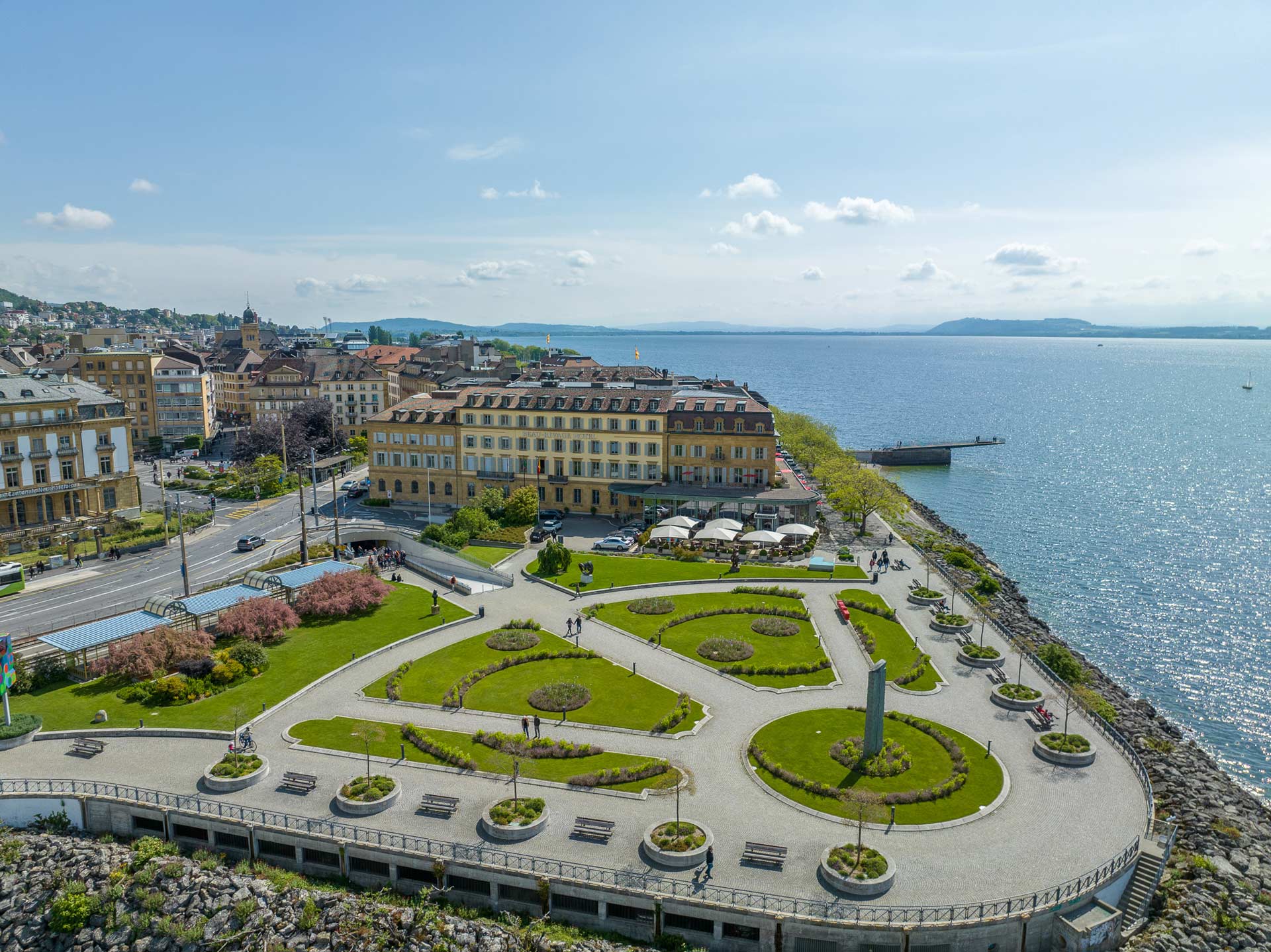 Siège social à Neuchâtel en Suisse